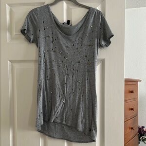 Gray uneven hemline top